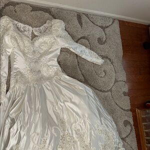 Elegant White Lace Wedding Dress Private Label By G